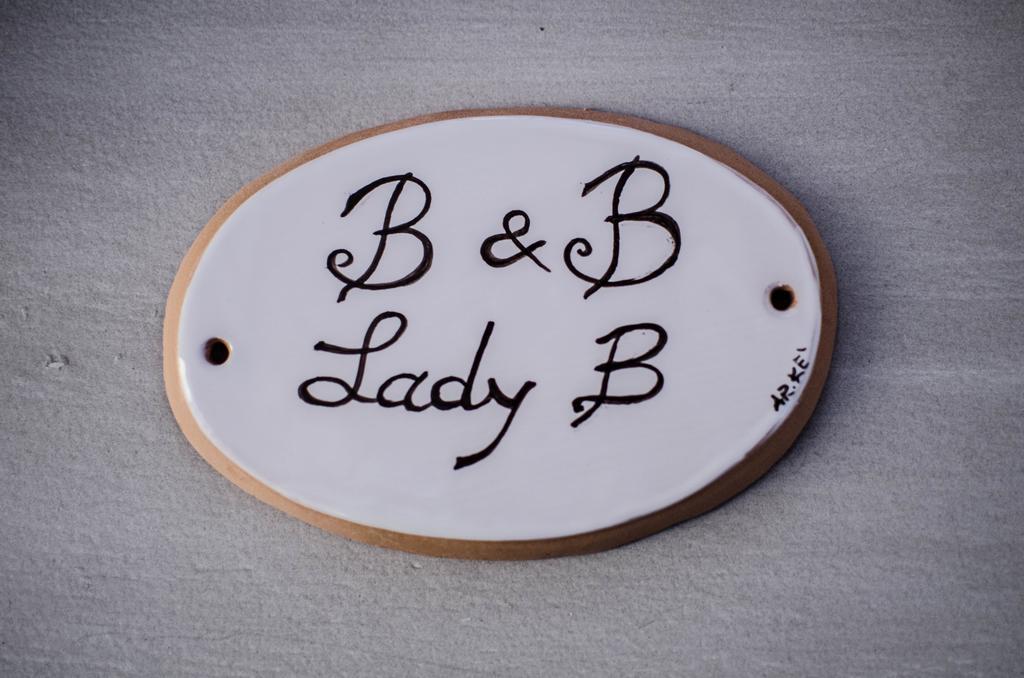Bed & Breakfast Lady-B Napoli Exterior foto